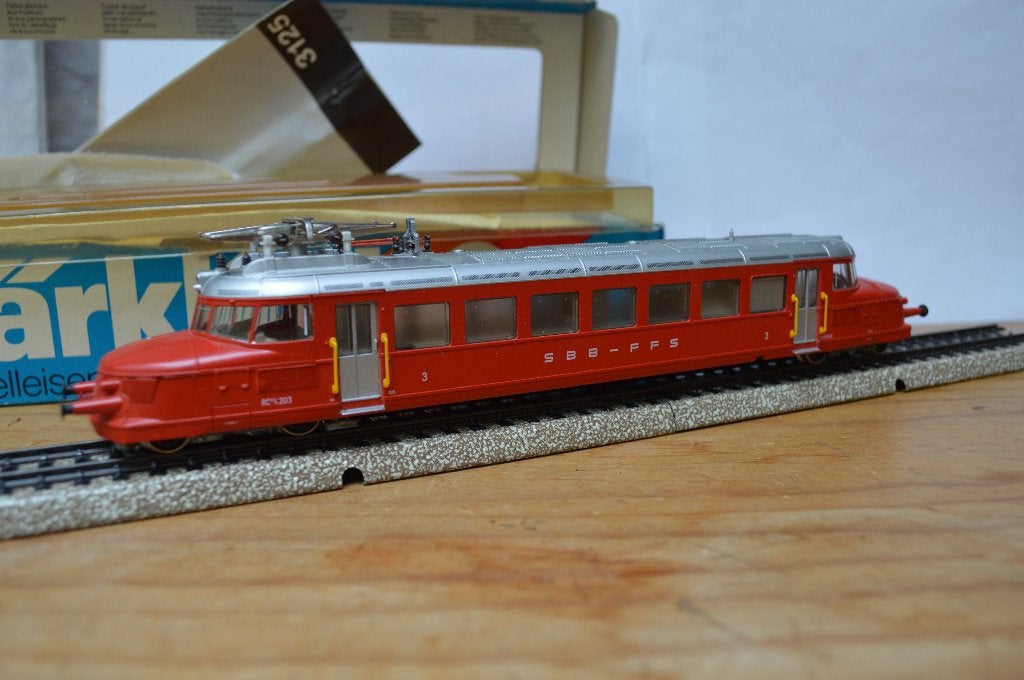 Märklin 3125 :Locomotive SBB entièrement métallique en boite, Neuf, Analogique, Enlèvement ou Envoi, Courant alternatif