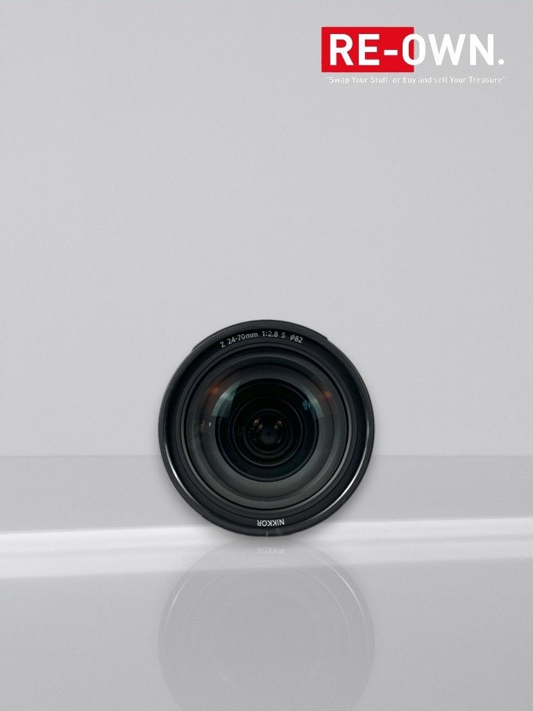 Nikon Z 24-70mm F/2.8 S II (nieuwstaat+ filter + aankoopbon), Audio, Tv en Foto, Foto | Lenzen en Objectieven, Verzenden, Zo goed als nieuw