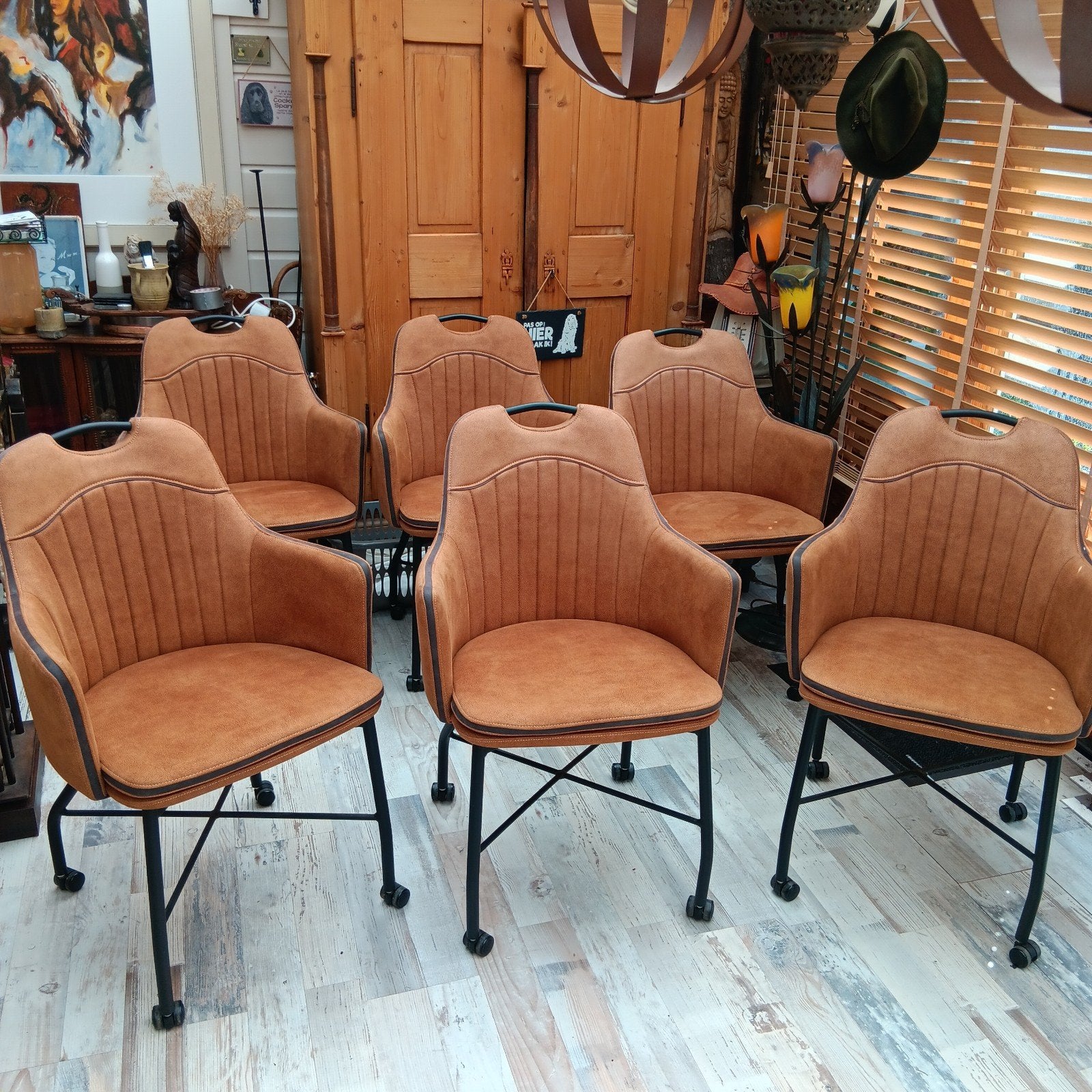 6 eetkamerstoelen op wieltjes, Huis en Inrichting, Ophalen, Bruin, Zo goed als nieuw, Metaal