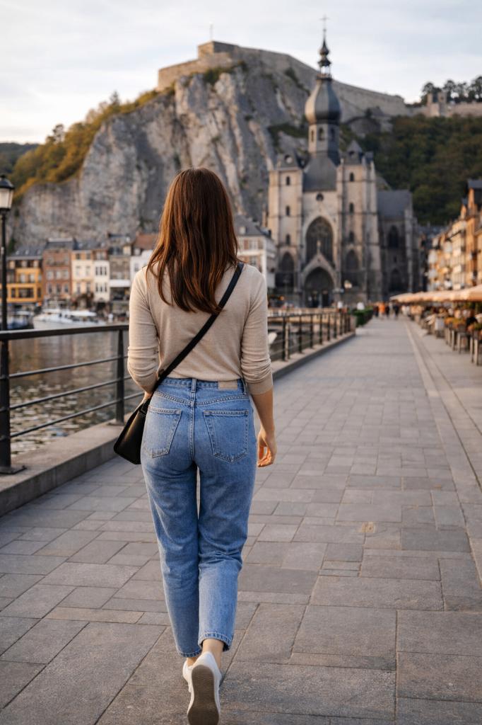 L18. Pantalon jeans bleu Pull&Bear taille 36, Kleding | Dames, Spijkerbroeken en Jeans, Pull&Bear, Ophalen of Verzenden, Zo goed als nieuw