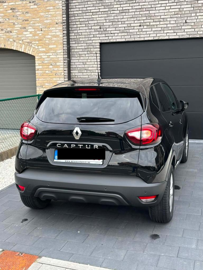 Renault Captur Limited TCE 90, Auto's, Renault, Voorwielaandrijving, Stof, Zwart, Handgeschakeld