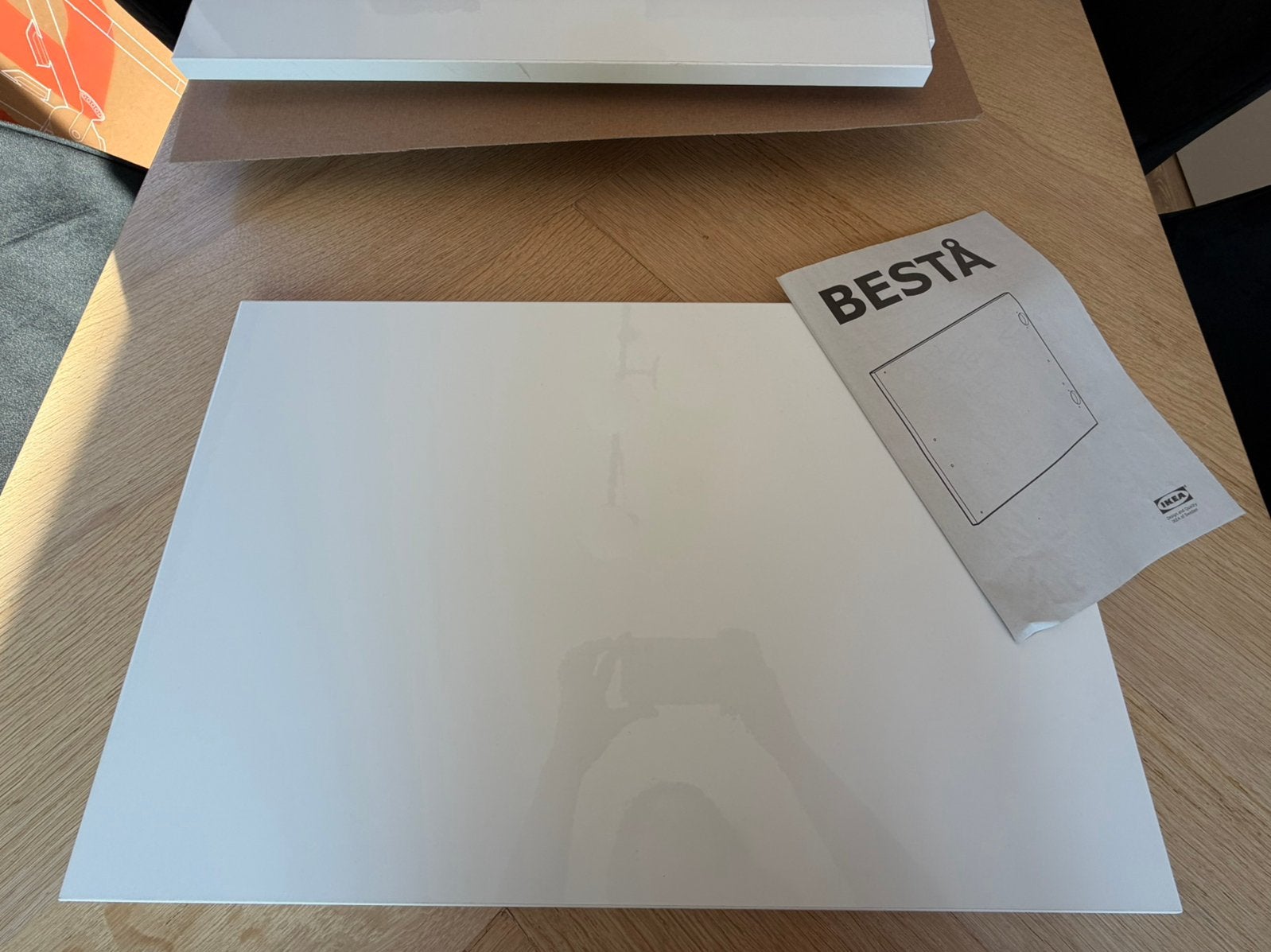 3 x Ikea Besta glanzend wit deuren 60 x 38 cm, Ophalen, Zo goed als nieuw