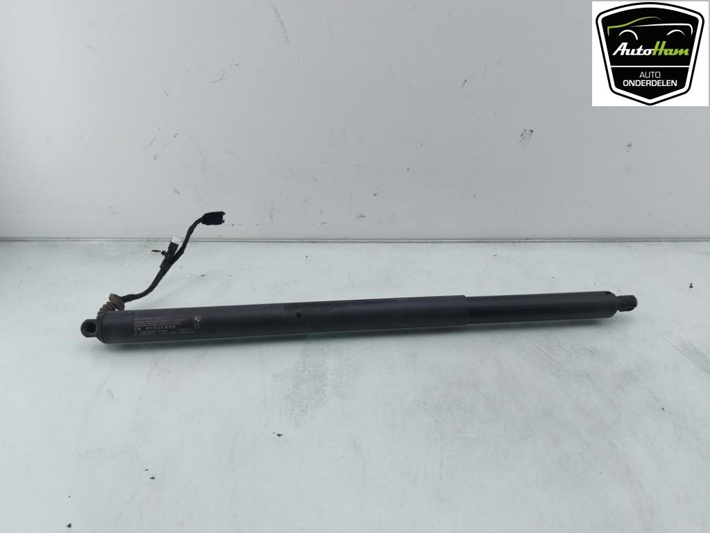 ACHTERKLEP MOTOR BMW 1 serie (F40) (01-2019/-) (178939), Gebruikt, BMW, Achterklep