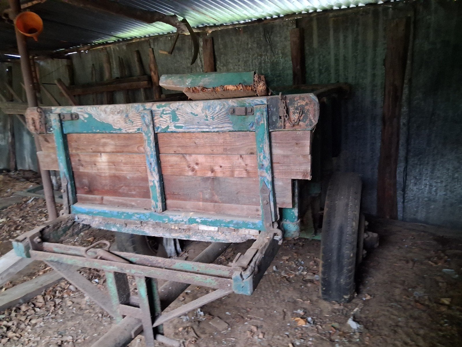 Ancien chariot agricole en bois/chariot de ferme, Enlèvement