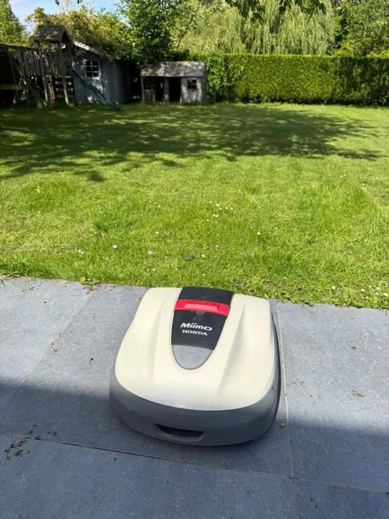 Robotmaaier Honda Miimo HRM 310, Enlèvement, Comme neuf, 20 à 25 cm, Honda