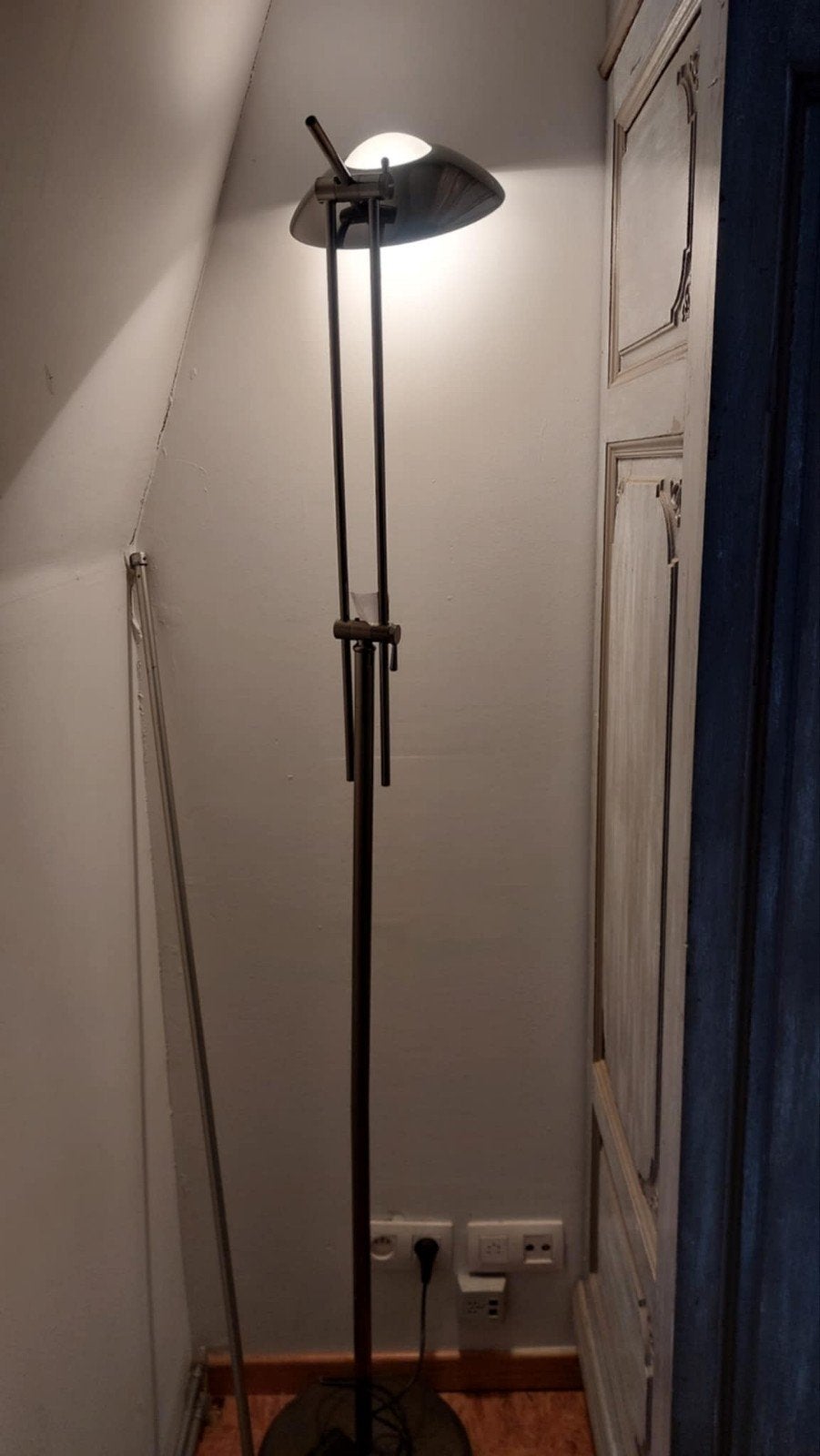 Lampe halogène sur pied, Enlèvement