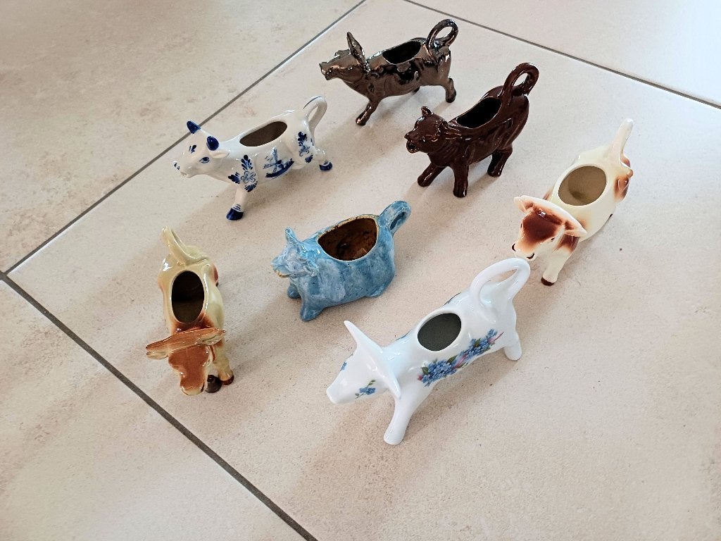 pots au lait vaches anciennes, plusieurs € 5,00 (pièce), Ophalen