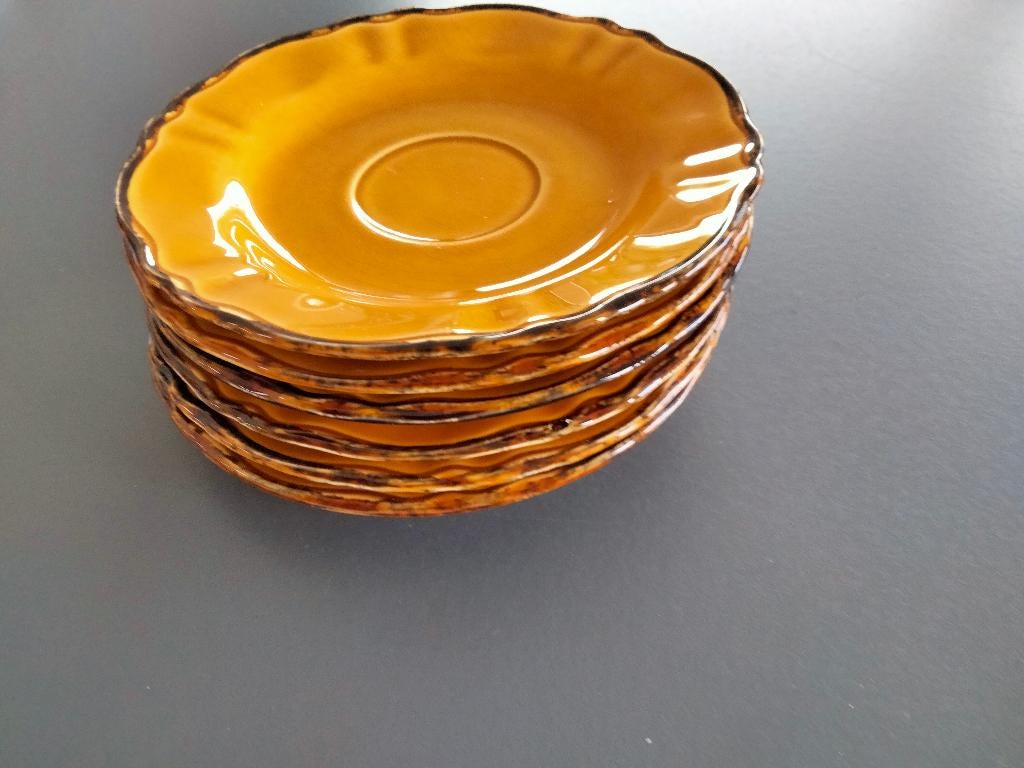 SET van 6 borden van 15 cm, Huis en Inrichting, Ophalen, Zo goed als nieuw, Kop(pen) en/of Schotel(s)