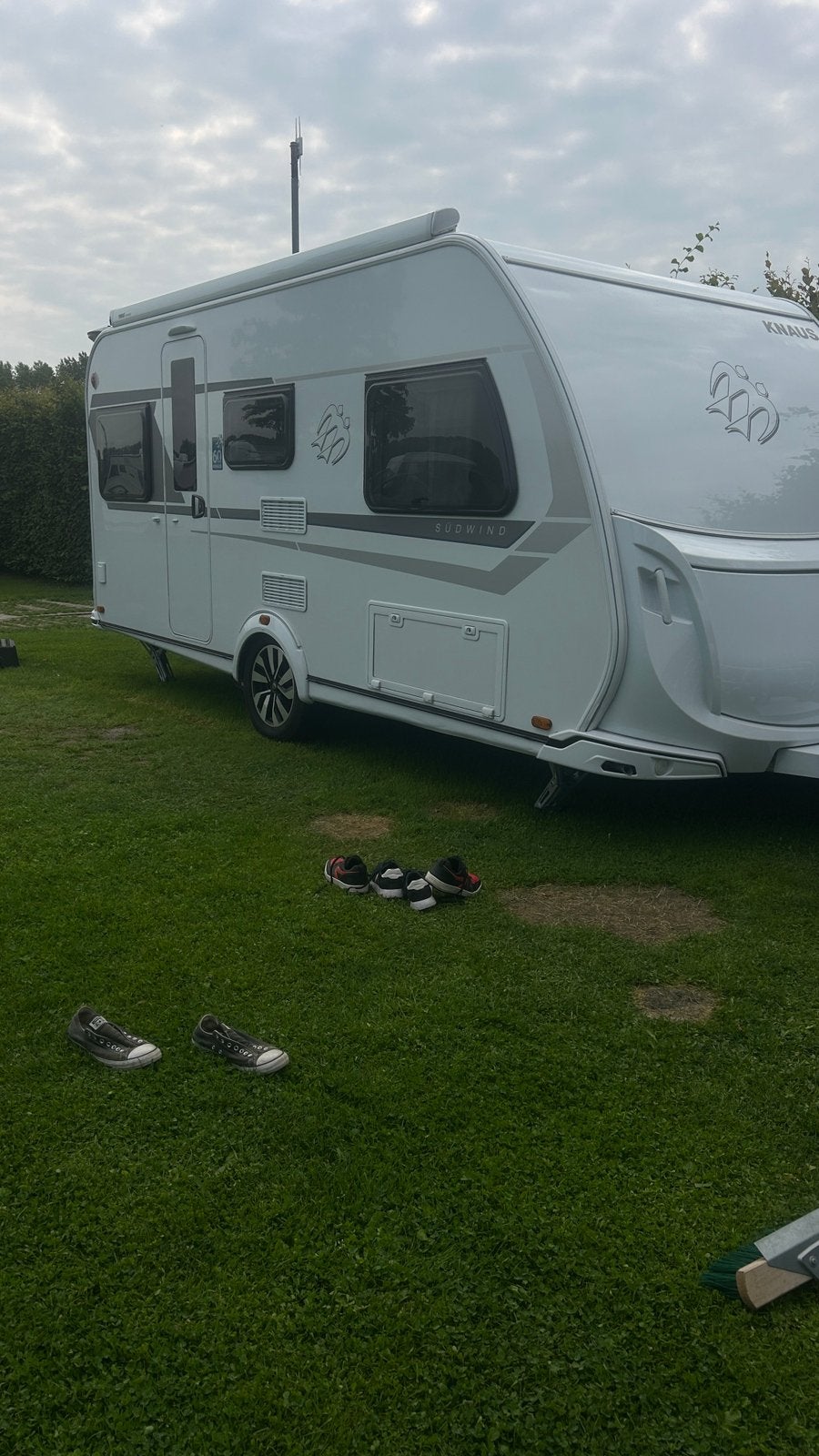 Knaus sudwind 460 eu, Caravans en Kamperen, Caravans, Standaardzit, Particulier, 5 tot 6 meter, Knaus