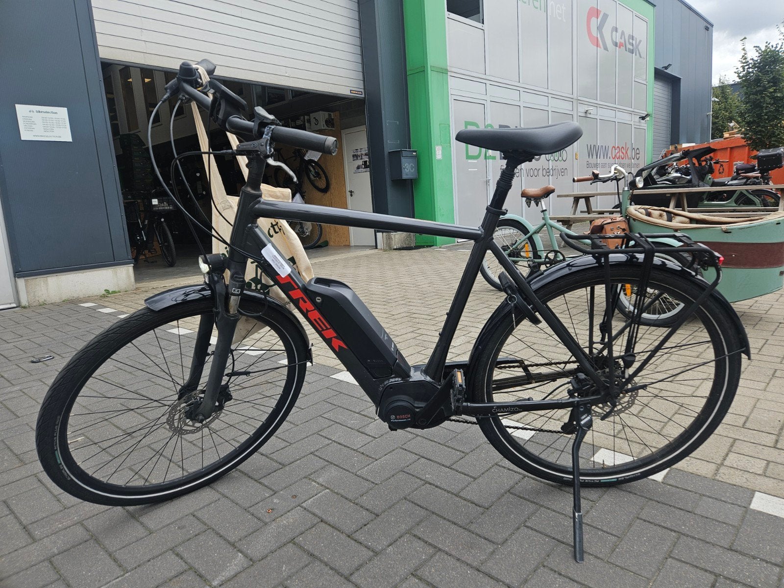 trek verve+2 heren ebike maat L 900km!!, Fietsen en Brommers, Ophalen