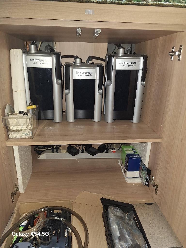 Aquarium a vendre Aquarium juwel lido 200, Dieren en Toebehoren, Vissen | Aquaria en Toebehoren, Zo goed als nieuw, Gevuld zoetwateraquarium