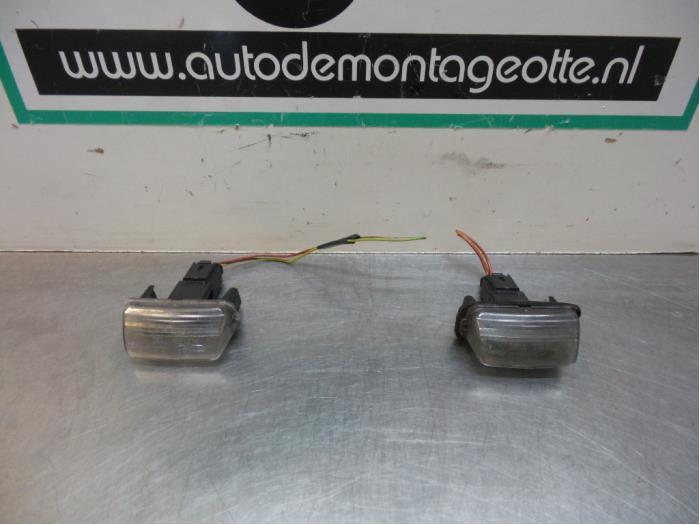Eclairage immatriculation d'un Citroen Xsara Picasso, -, 3 mois de garantie, Utilisé, -
