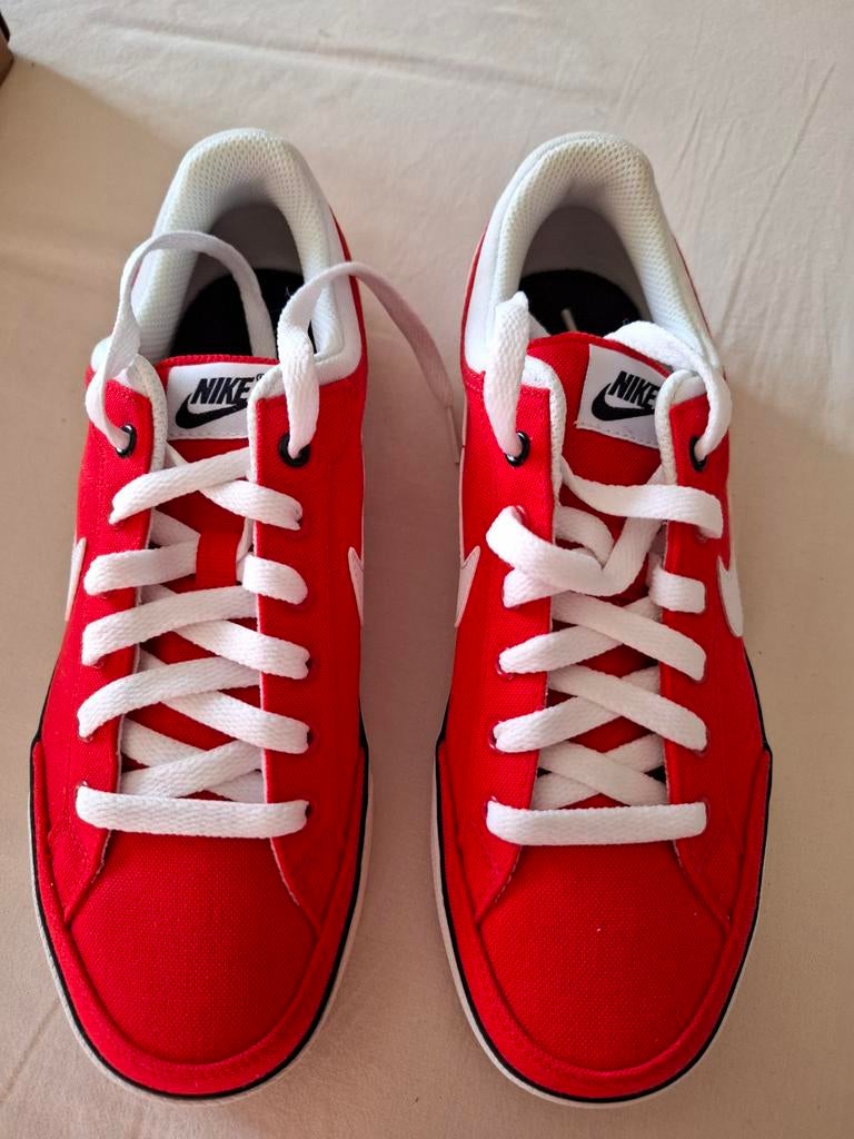 Baskets neuves, rouges, Nike, Pointure 40, Enlèvement, Baskets