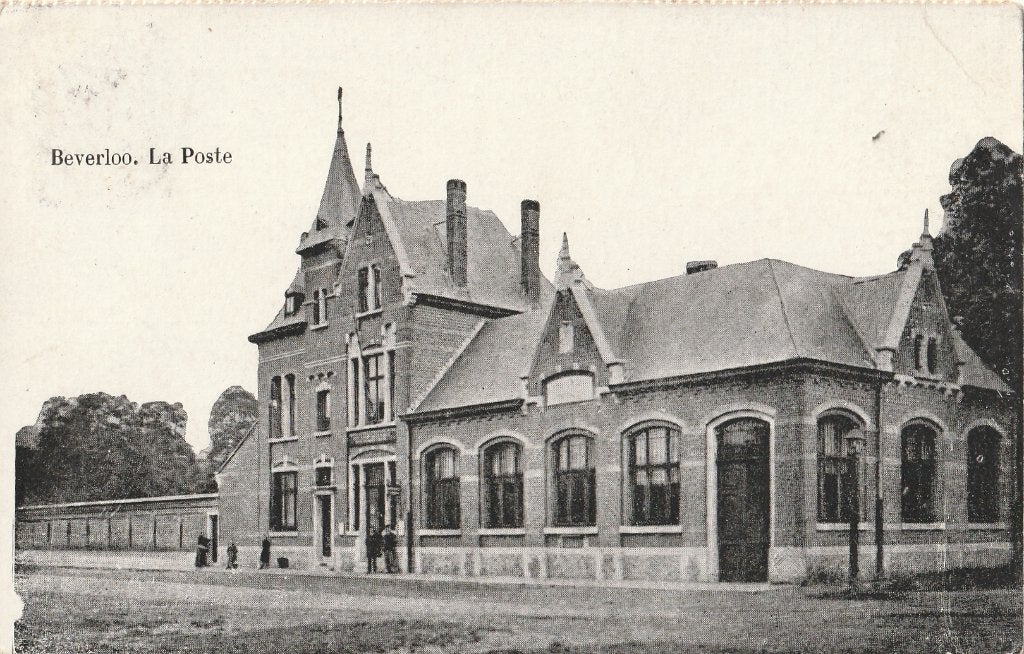 BEVERLOO -  De Post  +  105 Jaar Oud !, Envoi, 1920 à 1940, Affranchie, Limbourg