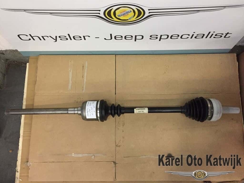 Aandrijfas rechts Chrysler Voyager 4 whd 4x4 3.3 + 3.8, Autos : Pièces & Accessoires, Transmission & Accessoires, Neuf, -, -, Enlèvement ou Envoi