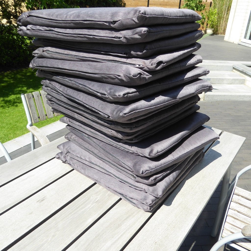 Kussens, 11 stuks, 40 X 40 X 4cm, alles voor 15 euro., Tuin en Terras, Ophalen of Verzenden, Zo goed als nieuw