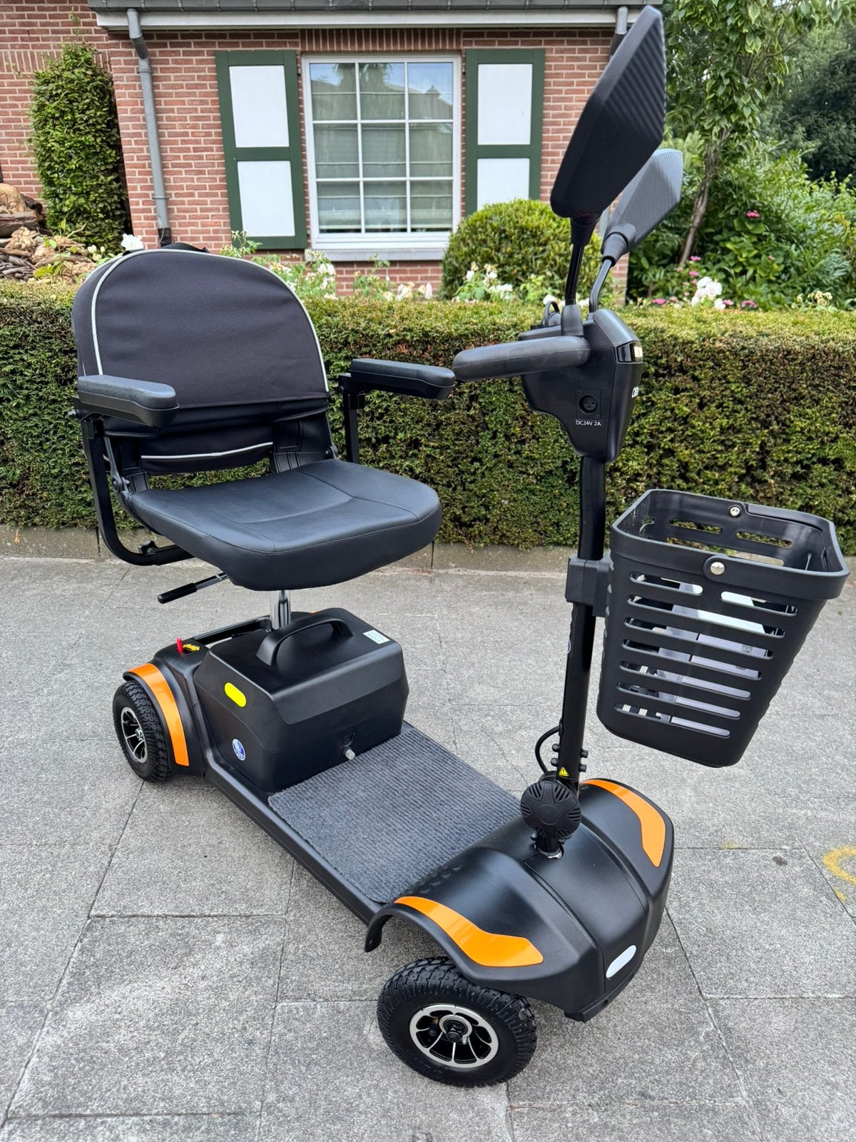 Scootmobiel Vermeiren one air avec grand autonomie, Enlèvement ou Envoi, Pliant, Comme neuf, Fauteuil roulant électrique