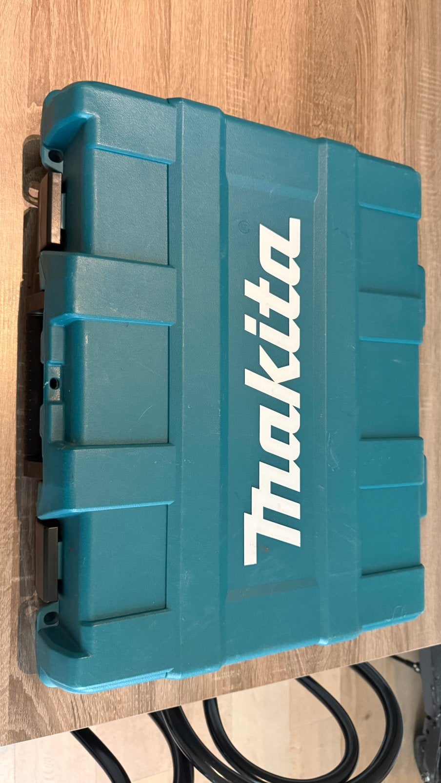 Makita DCG180, Ophalen, Zo goed als nieuw