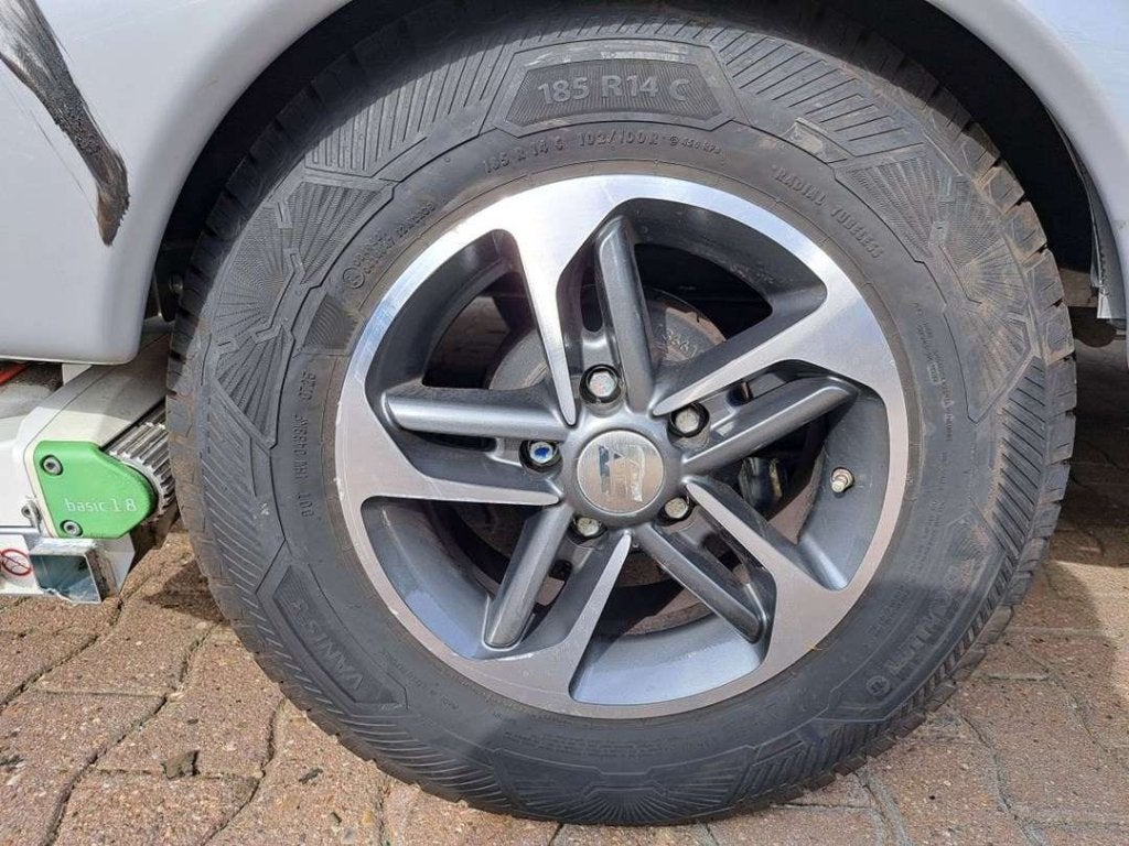 Eriba triton gt 410 caravan velgenset + banden, Niet ingevuld, Enlèvement ou Envoi, Boonstraautoparts, Utilisé