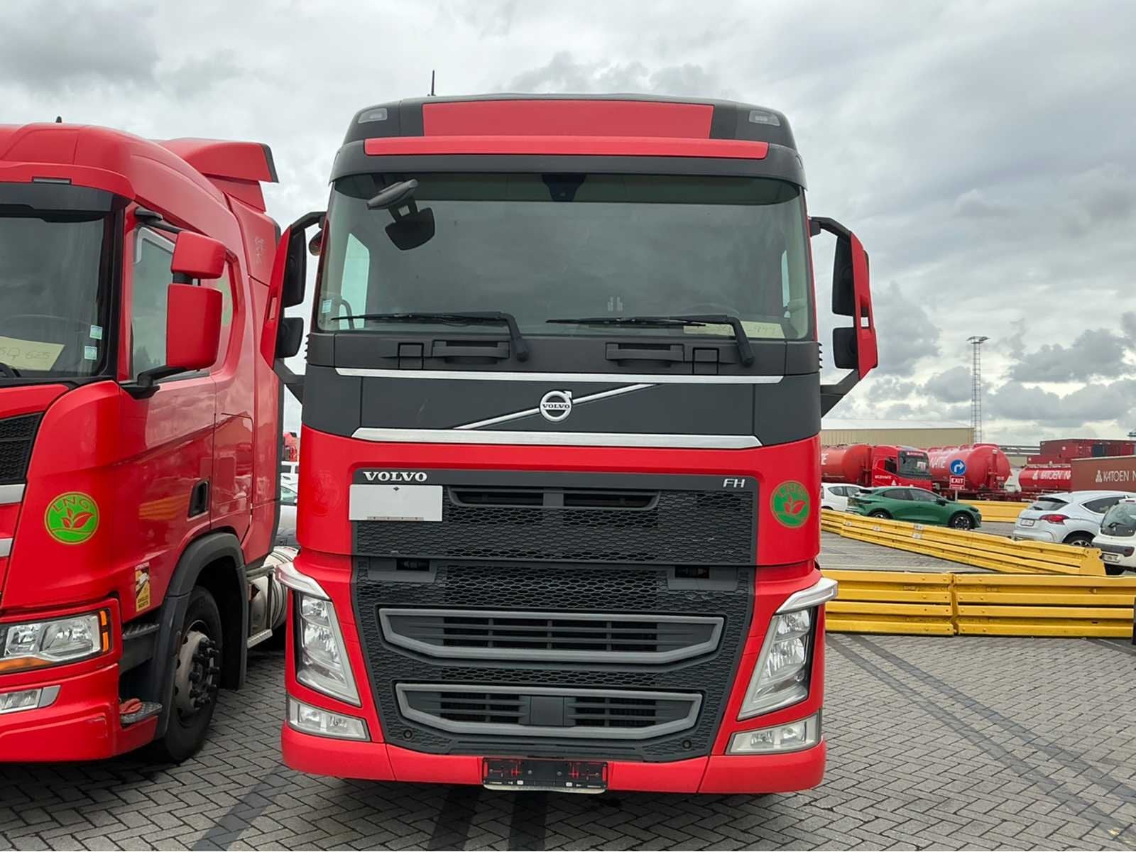 Volvo FH420 Tracteur GNL 2019 Diesel+LNG (74112-2), Autos, Camions, Achat, Euro 6, Entreprise, Autres carburants