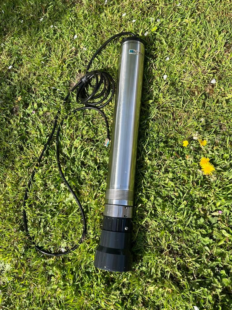 Regen/grondwater pomp Elem Eldive  700watt, Jardin & Terrasse, Pompes à eau, Enlèvement ou Envoi, Utilisé, Électrique, Pompe de forage