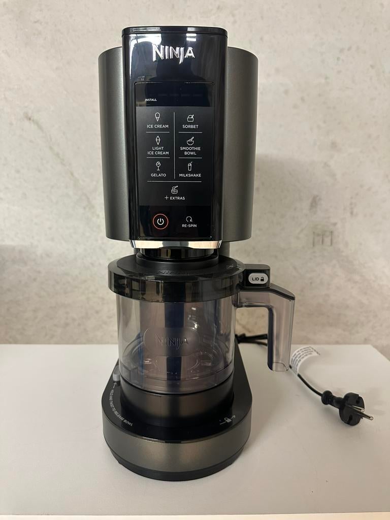 Ninja Creami ice cream NIEUW€250, Electroménager, Machines à glace, Enlèvement, Comme neuf