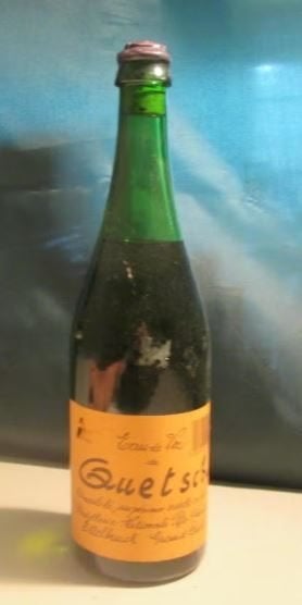 Bouteille d'Eau-de-vie Quetsch - Ettelbruck - 75cl - 45%, Collections, Vins, Enlèvement ou Envoi, Neuf, Autres types, Pleine