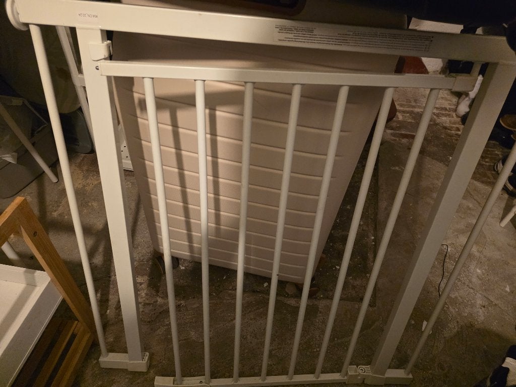 Barrière de sécurité pour porte / escalier en métal blanc, Enlèvement, Comme neuf, Métal ou Fer, Barrière de sécurité