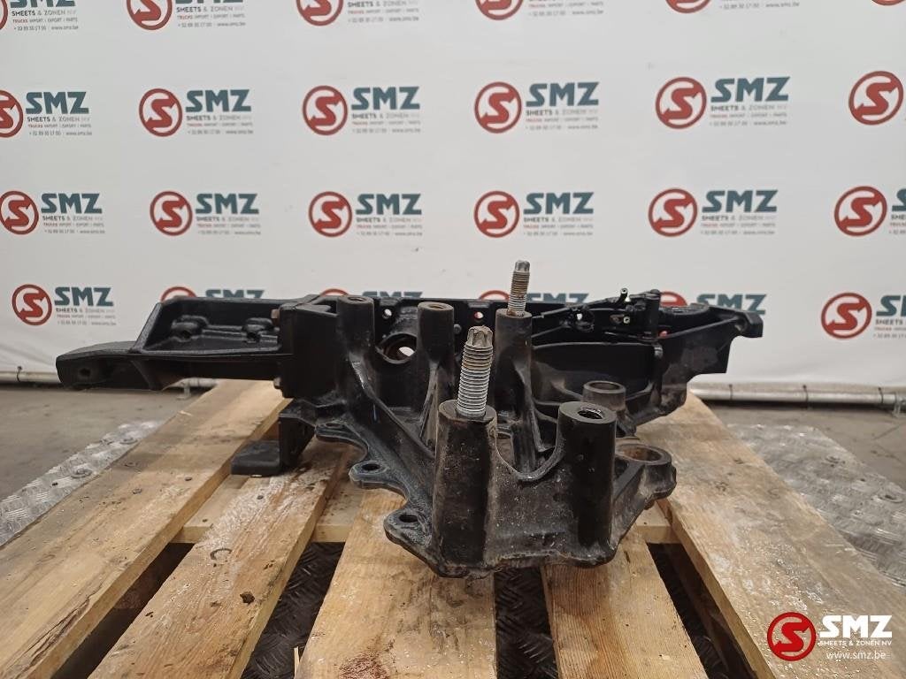 Occ support châssis gauche Renault, Utilisé, Renault, Suspension et Châssis
