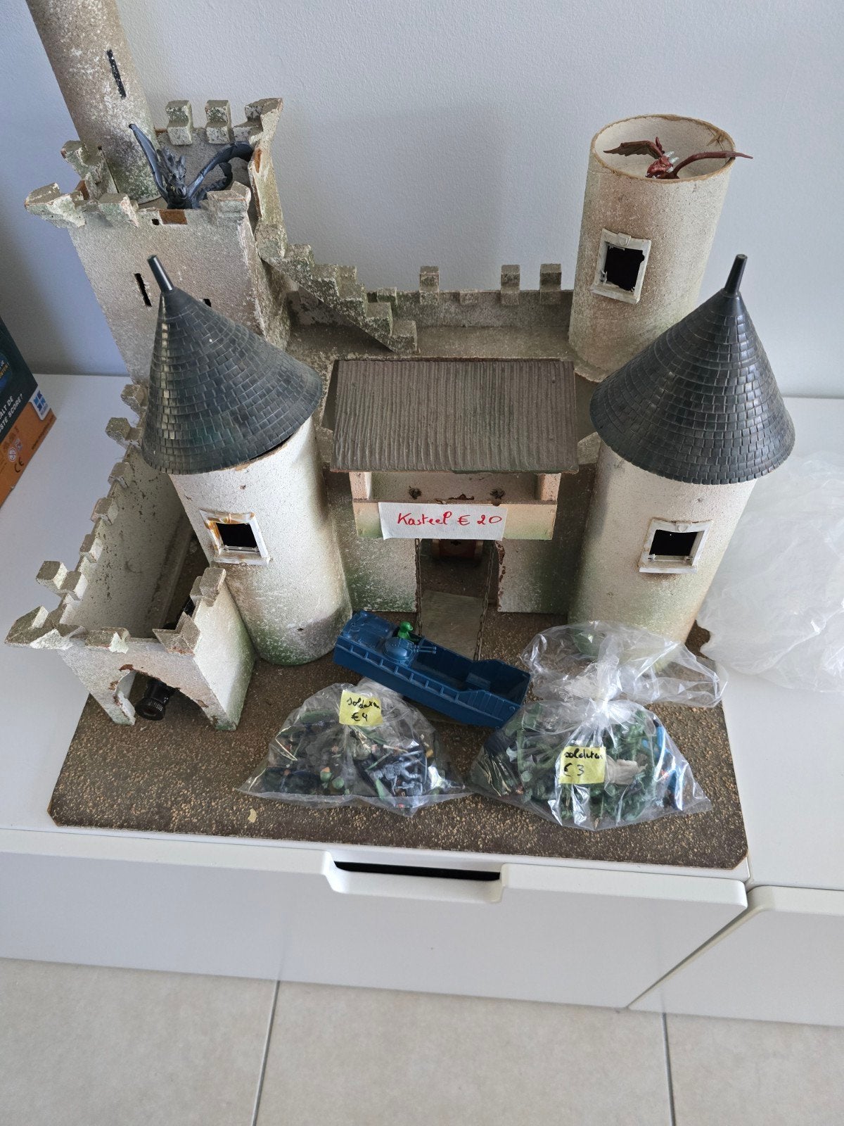 starlux kasteel met ophaalbrug, Antiek en Kunst, Antiek | Speelgoed, Ophalen