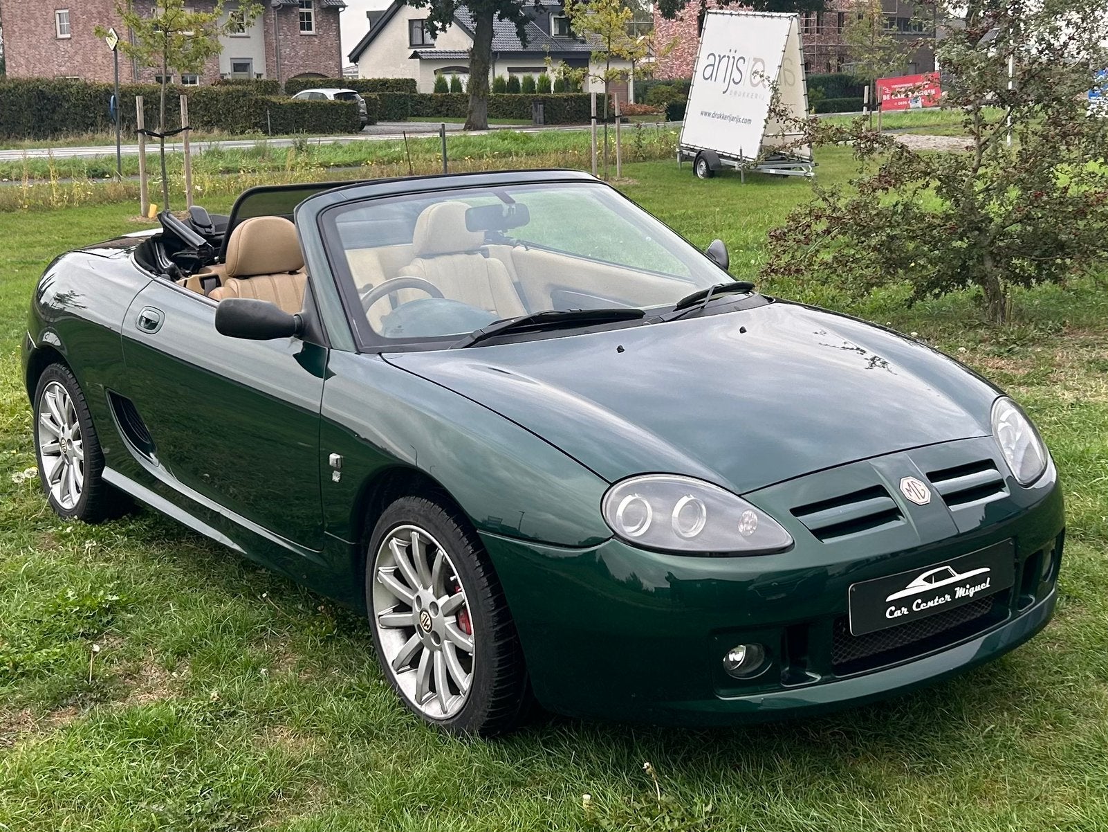MG TF 1.6i, Auto's, Achterwielaandrijving, Beige, 4 cilinders, Cabriolet