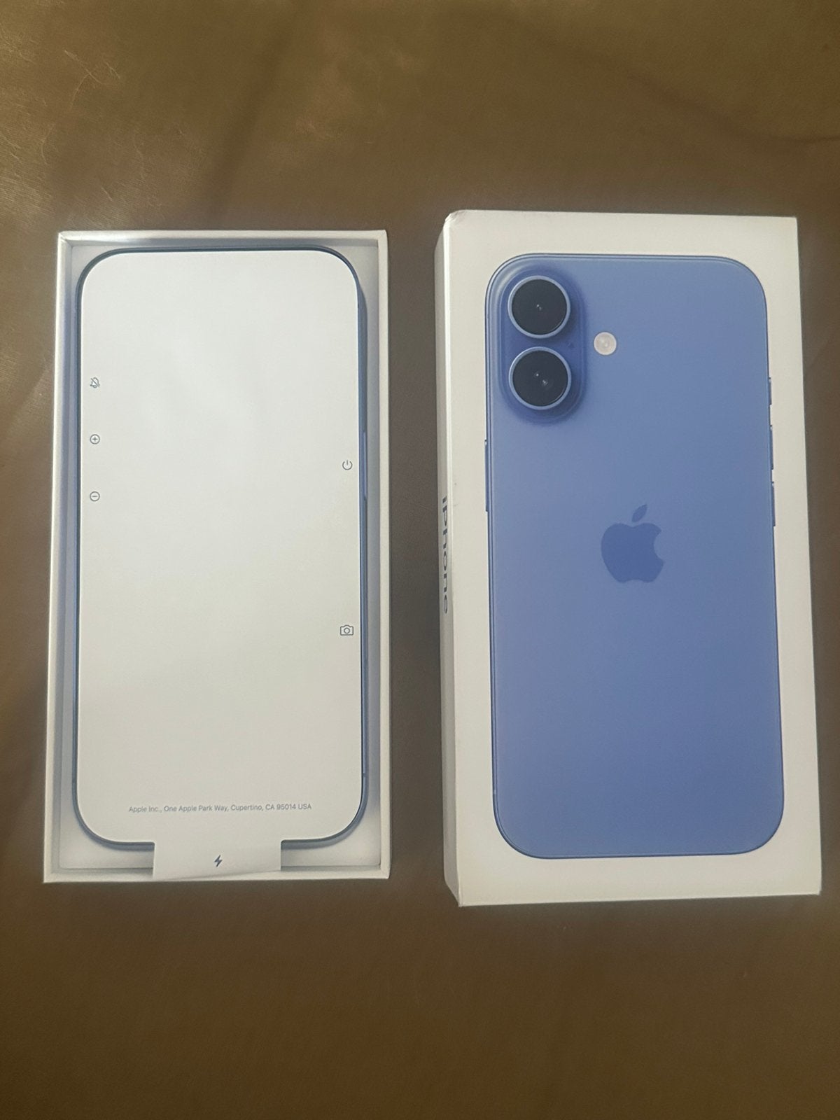 Iphone 16 128G ultra marine, Telecommunicatie, Mobiele telefoons | Apple iPhone, Ophalen of Verzenden, Zo goed als nieuw, IPhone 16