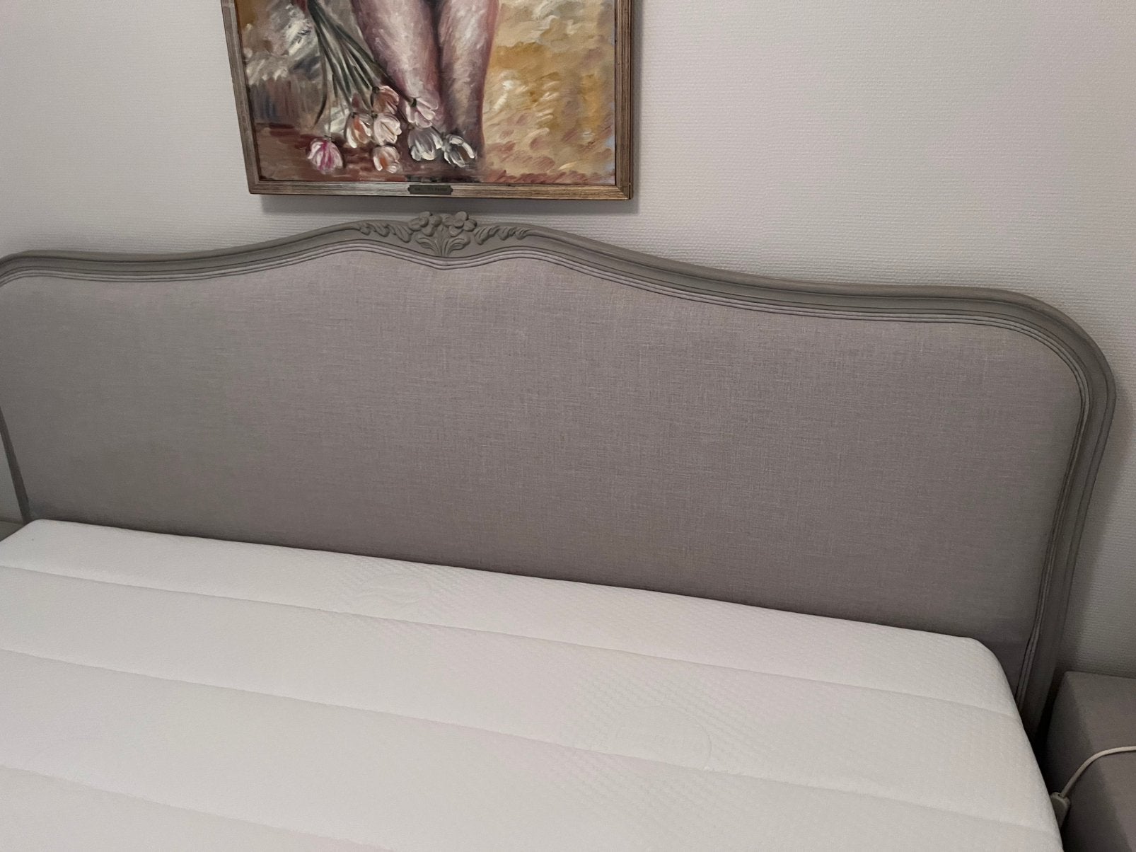 Slaapkamer met nachttafels en matras, Huis en Inrichting, Slaapkamer | Slaapbanken, Ophalen, 180 cm, 200 cm, Grijs