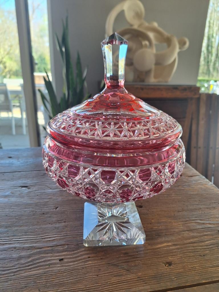 Bonbonnière en cristal, Antiquités & Art, Antiquités | Verre & Cristal, Enlèvement ou Envoi