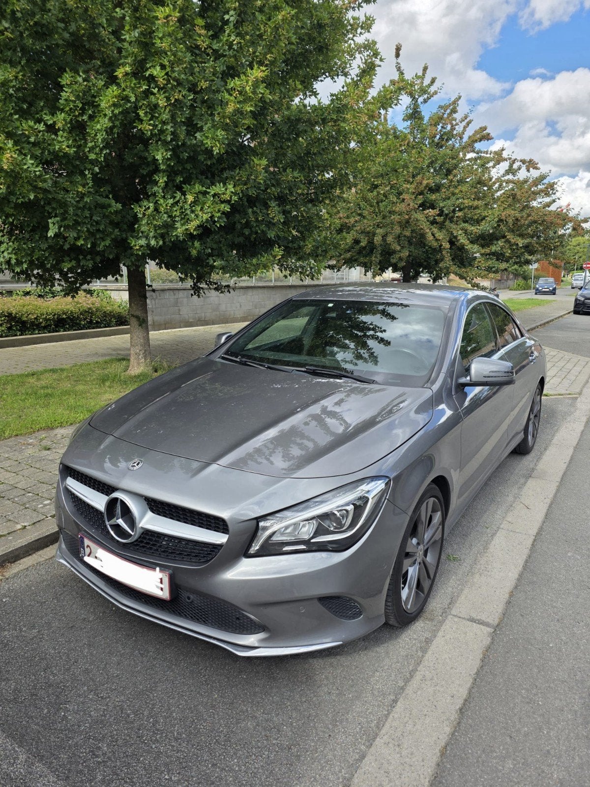 Mercedes-Benz CLA 180 full option, CLA, 4 cilinders, Leder en Stof, 1595 cc