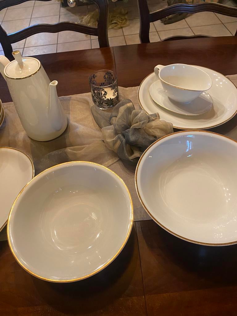 Eetservies 12 pers., Ophalen