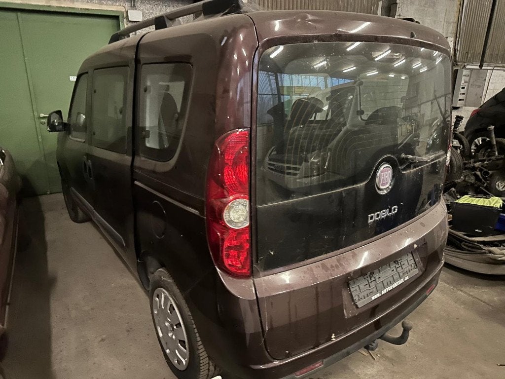 Fiat Doblo 2013 automatique - 1.6MJet - 70.000km - 7 places, Autos, Rouge, Euro 5, Achat, Doblo