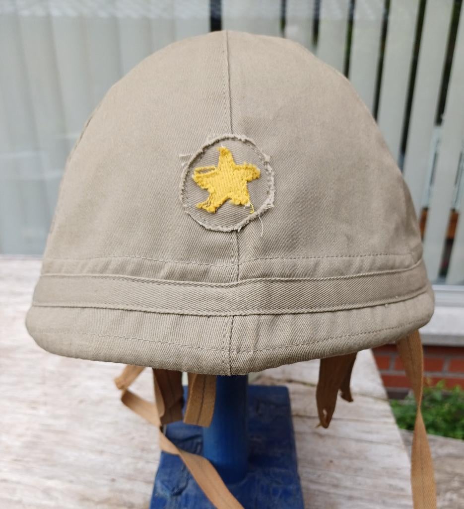 originele Japanese M90 helm civiel met repro overtrek, Ophalen of Verzenden, Landmacht, Helm of Baret