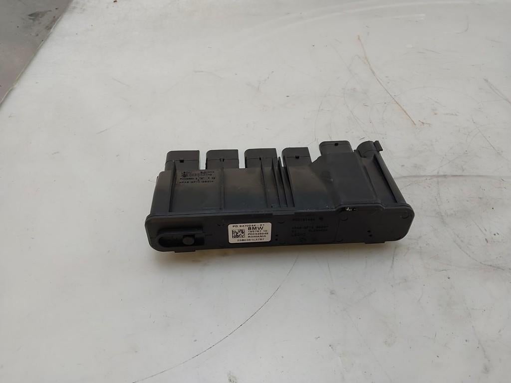 SPANNINGSREGELAAR BMW 3 serie Touring (G21), Gebruikt, BMW, Petuelring 130
80809  München, DE, Bayerische Motoren Werke AG
