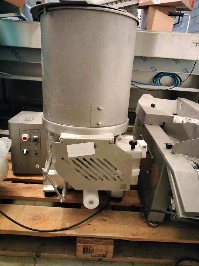 AB Burgerformer F2, Ophalen, Gebruikt, Bakkerij en Slagerij