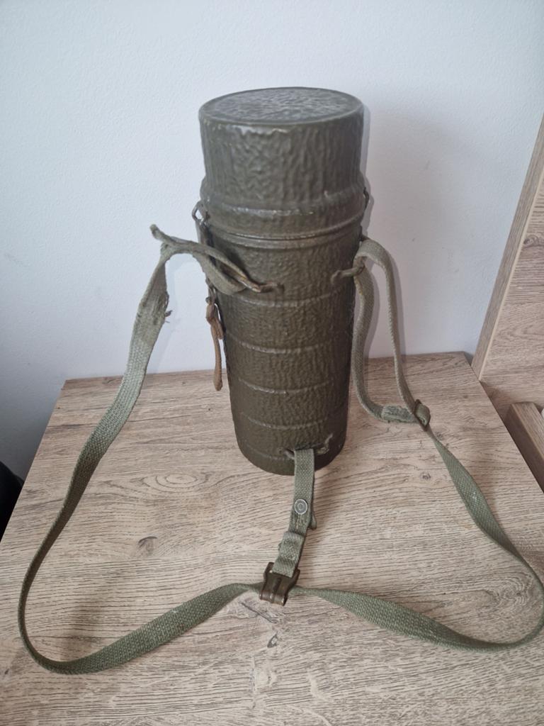 Masque a gaz Allemand complet et jamais utilisé, Collections, Enlèvement ou Envoi