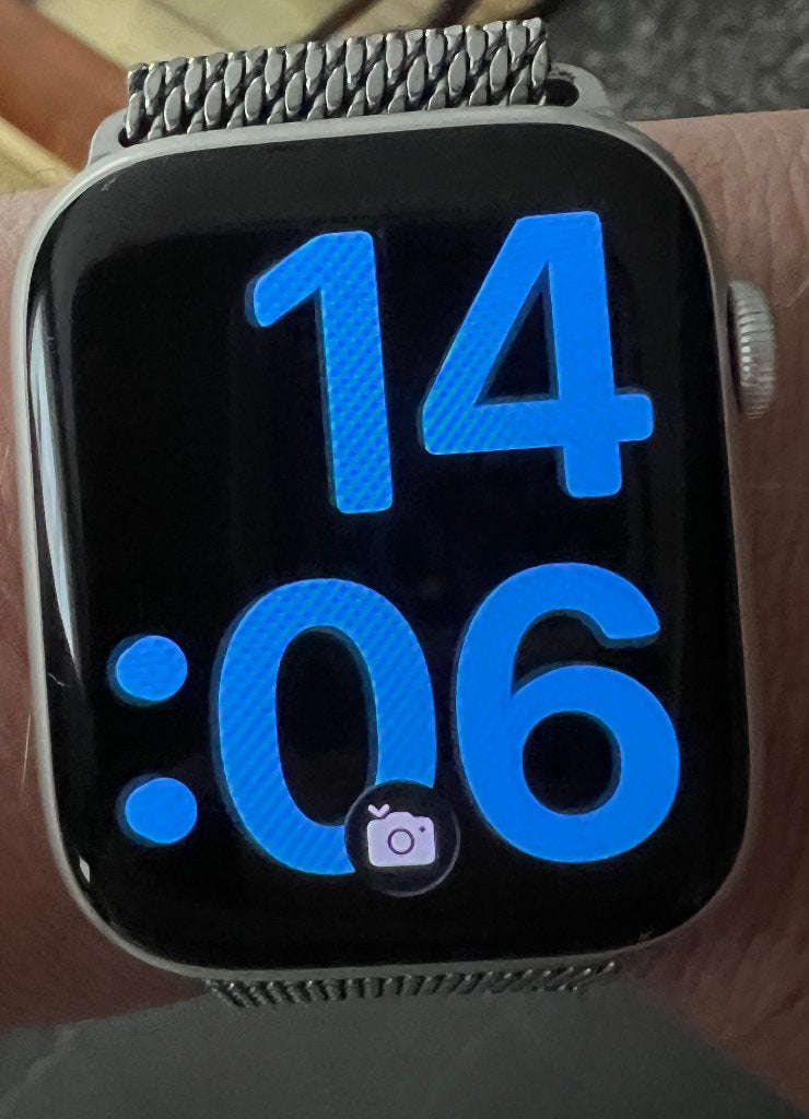Apple Watch Series 9 — 45 mm — Originele doos + 2 bandjes, Handtassen en Accessoires, Gebruikt, Apple Watch, IOS, Ophalen of Verzenden