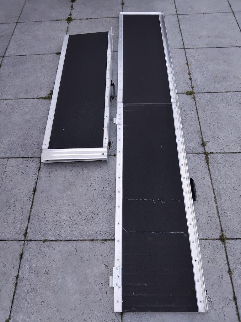 Oprijplaten opvouwbaar, Ophalen