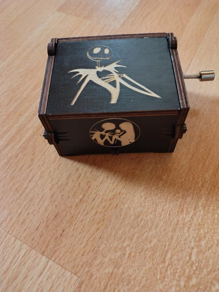 mini muziekdoosje van the nightmare before christmas nieuw, Verzamelen, Ophalen of Verzenden, Nieuw, Film, Gebruiksvoorwerp