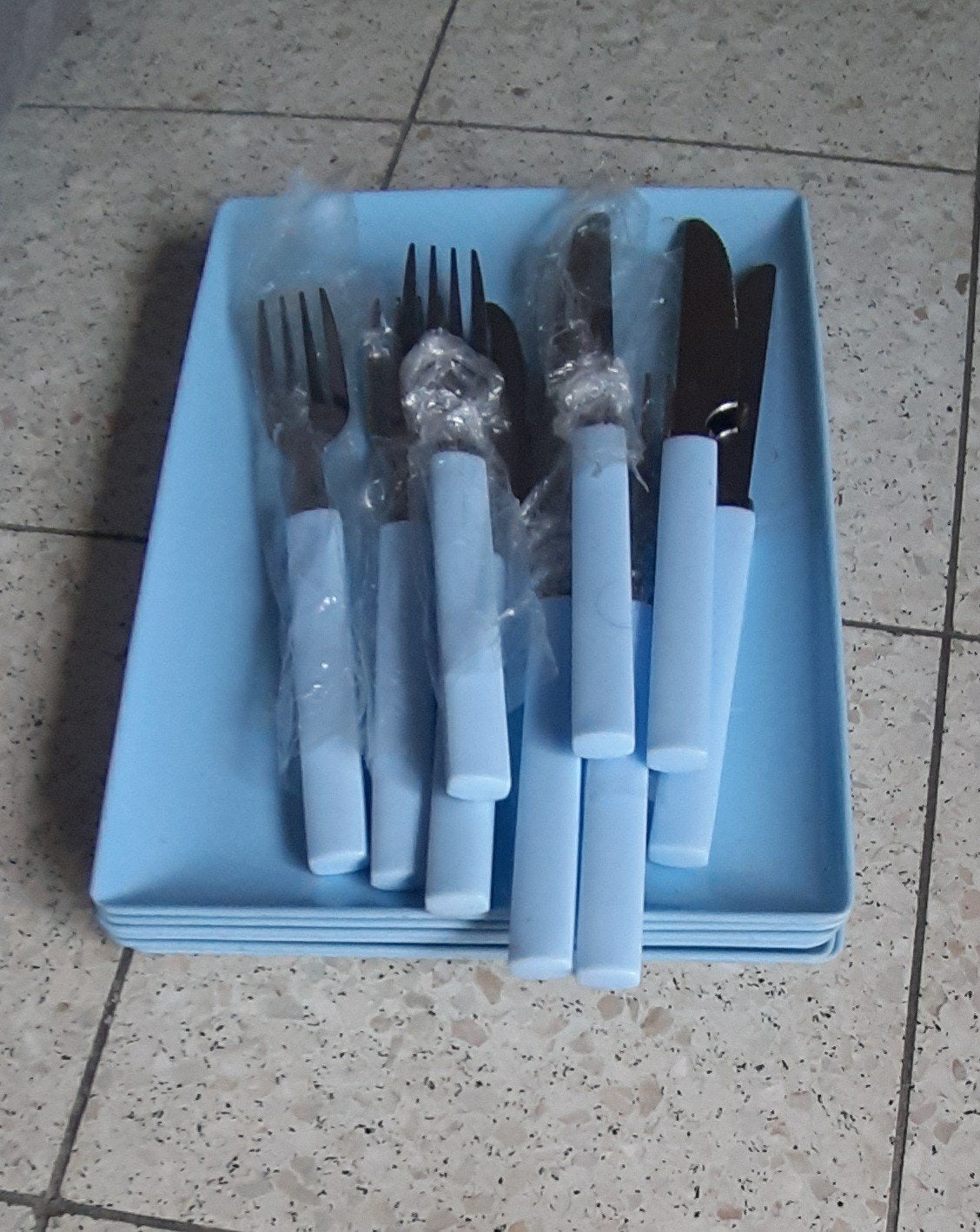service de table en plastique, Enlèvement, Plastique