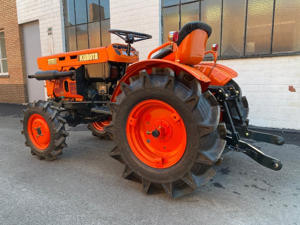Mini-tracteur - Kubota B7001 - 4x4 -garantie - MICROTRACTORS, Articles professionnels, Autres marques, Jusqu'à 2500, Jusqu'à 80 ch