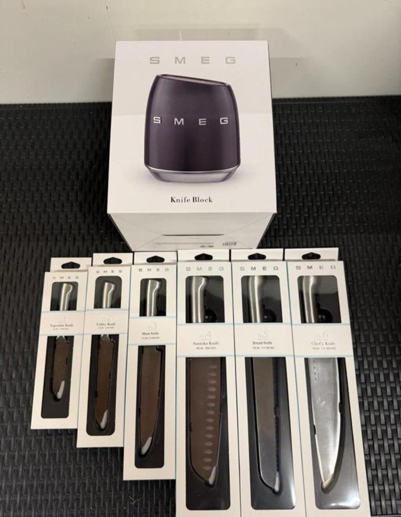 SMEG messenblok incl messen NIEUW!, Huis en Inrichting, Keuken | Bestek, Ophalen of Verzenden