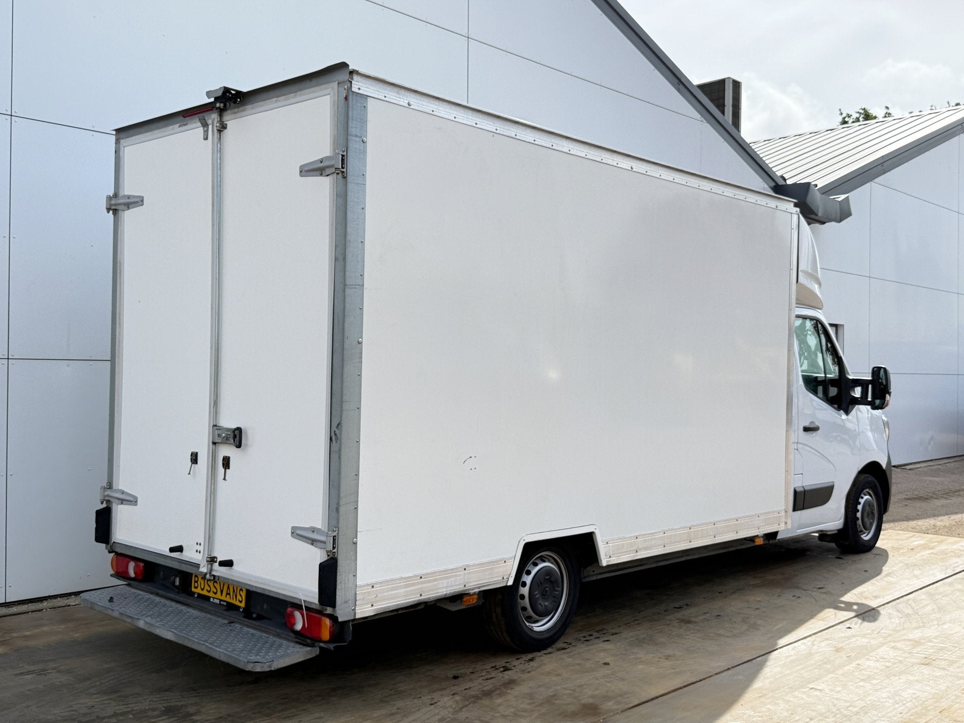 Renault Master Plancher T35 2.0 DCi 145PK Lowliner Bakwagen, Gebruikt, 4 cilinders, 1850 kg, Renault