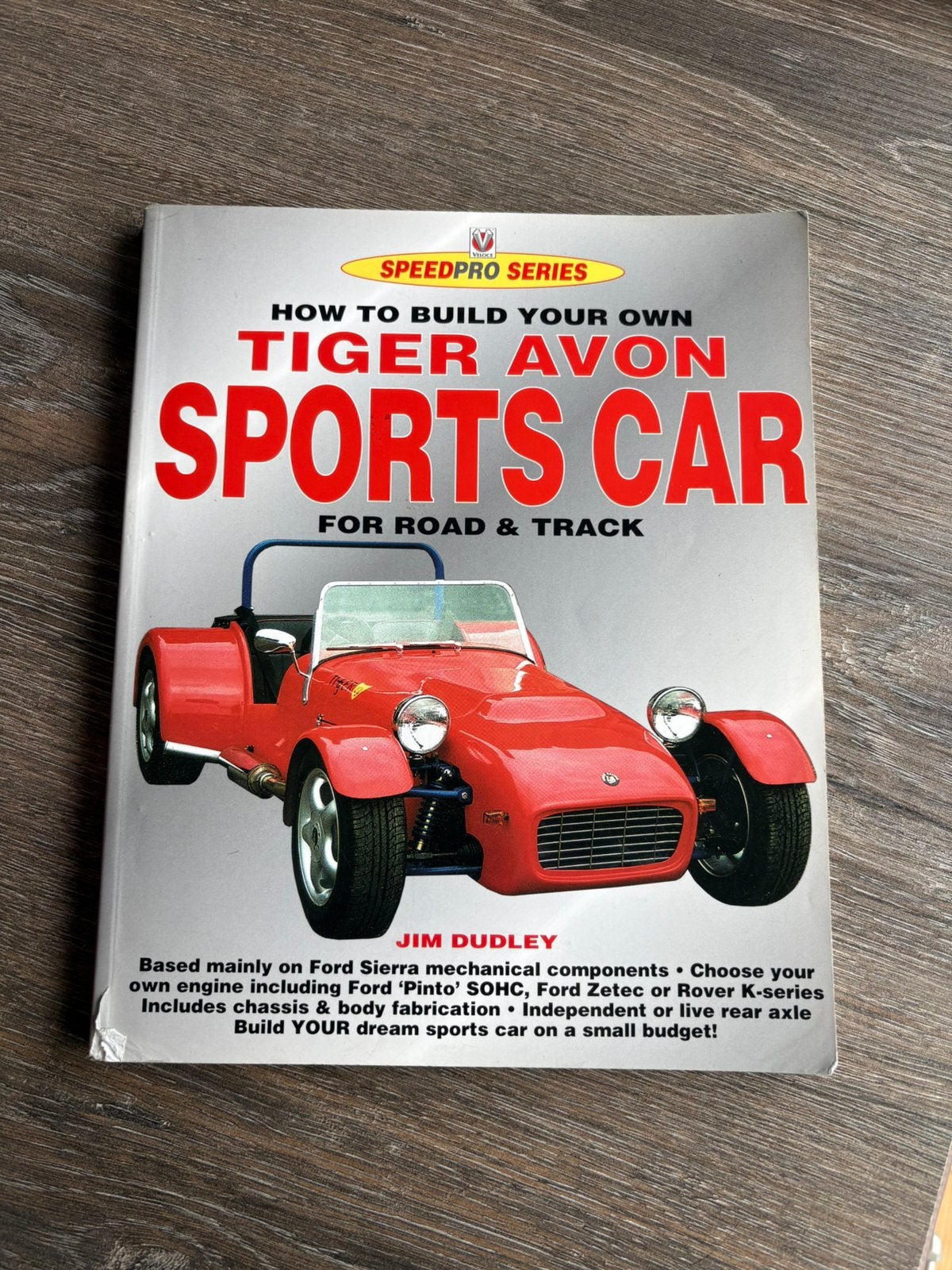Tiger sports car, Ophalen of Verzenden, Gelezen