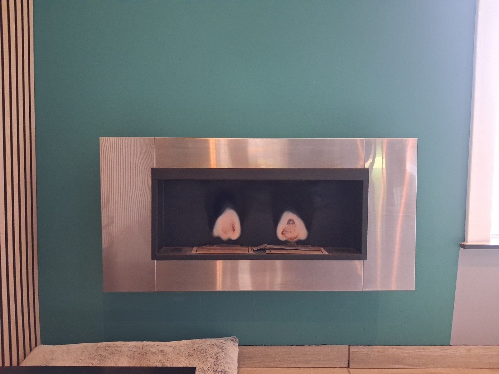 Moderne Hangende haard - RVS Look, Ophalen